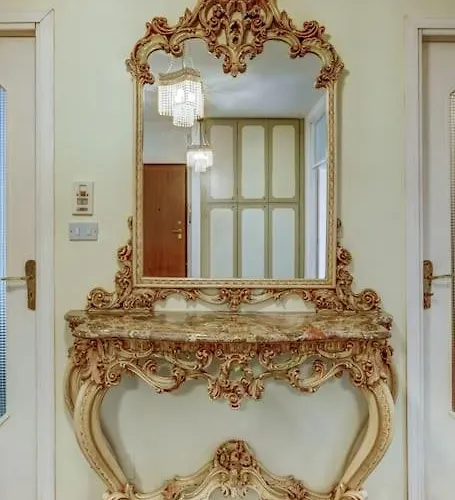 Attico Storico * Turin